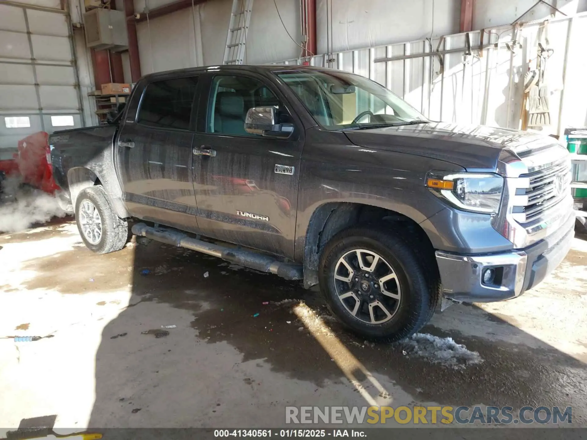 1 Photograph of a damaged car 5TFHY5F11MX011143 TOYOTA TUNDRA 2021