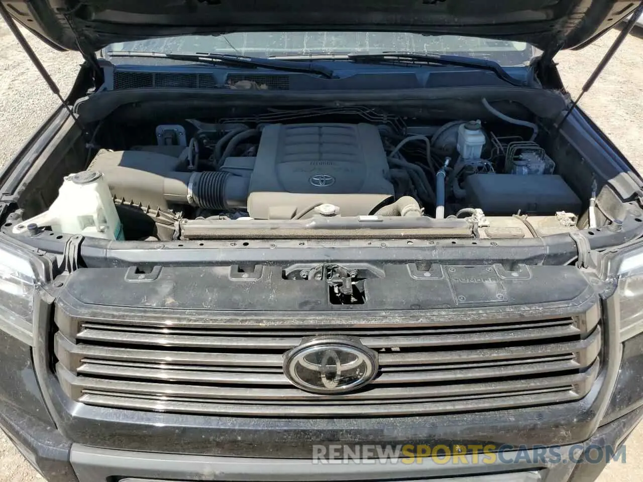 11 Photograph of a damaged car 5TFHY5F11MX028072 TOYOTA TUNDRA 2021