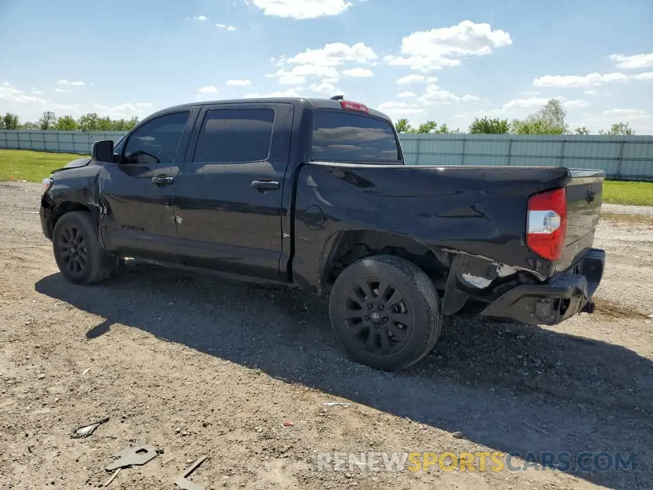 2 Photograph of a damaged car 5TFHY5F11MX028072 TOYOTA TUNDRA 2021