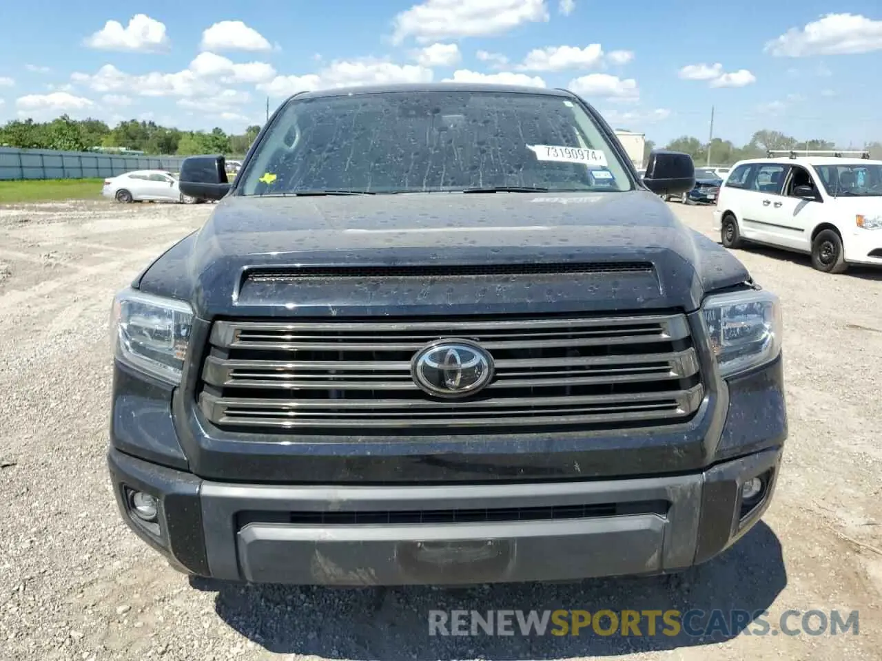 5 Photograph of a damaged car 5TFHY5F11MX028072 TOYOTA TUNDRA 2021
