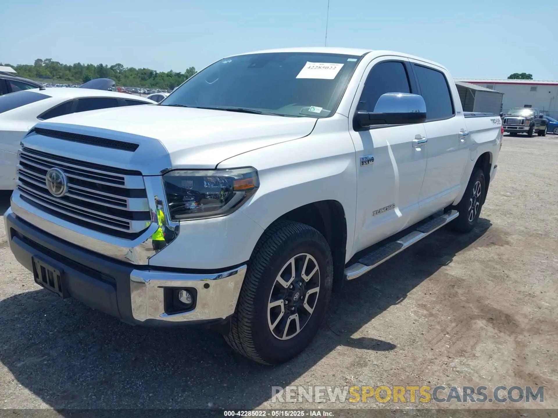 2 Photograph of a damaged car 5TFHY5F11MX990985 TOYOTA TUNDRA 2021