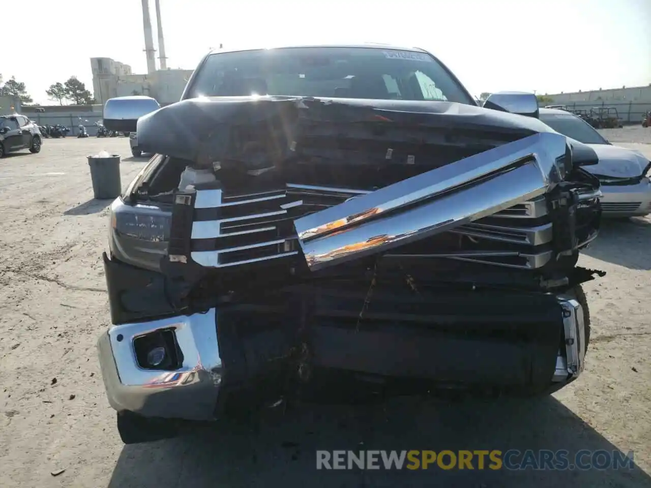 9 Photograph of a damaged car 5TFHY5F13MX036948 TOYOTA TUNDRA 2021