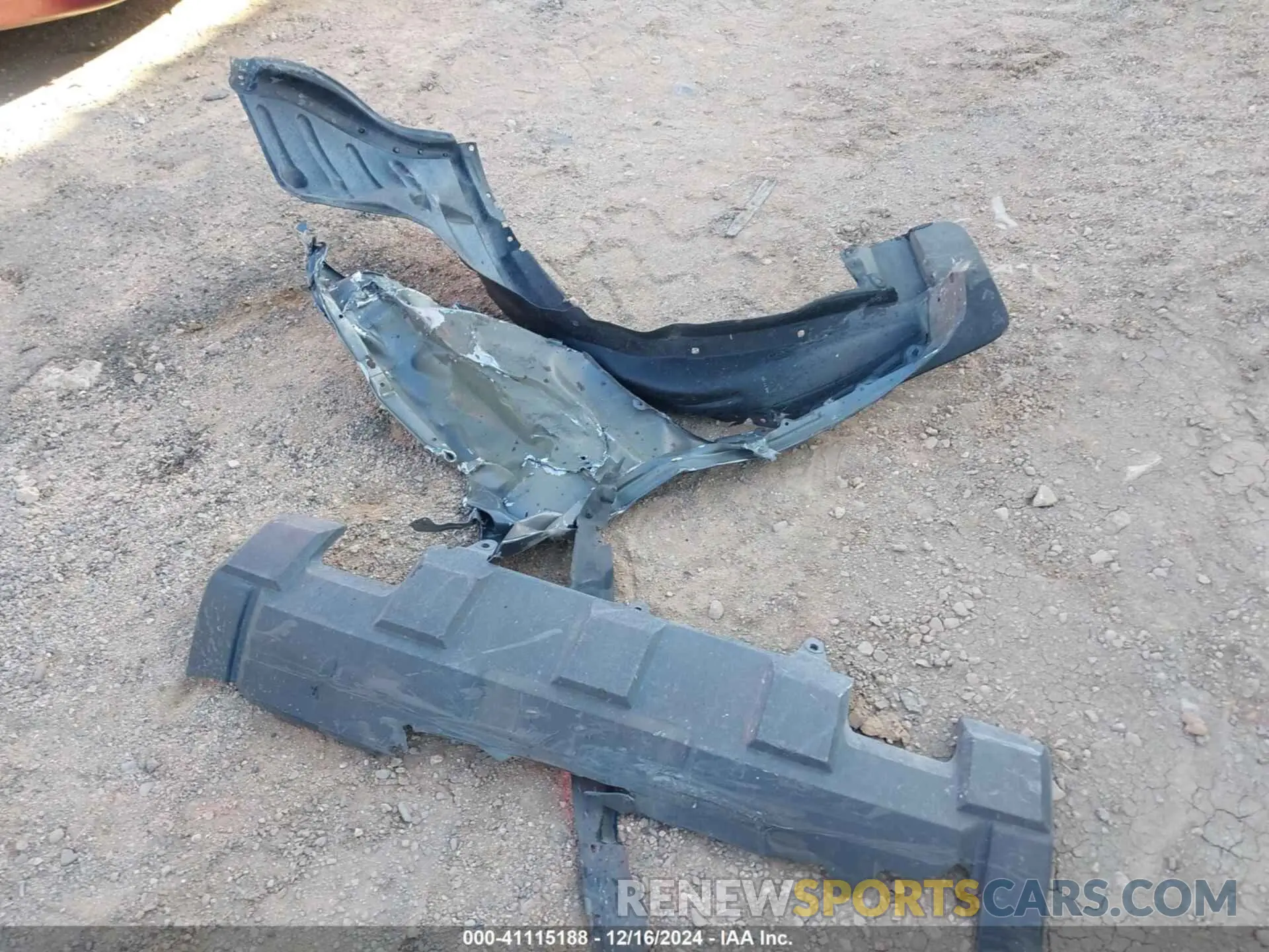 12 Photograph of a damaged car 5TFHY5F13MX038151 TOYOTA TUNDRA 2021