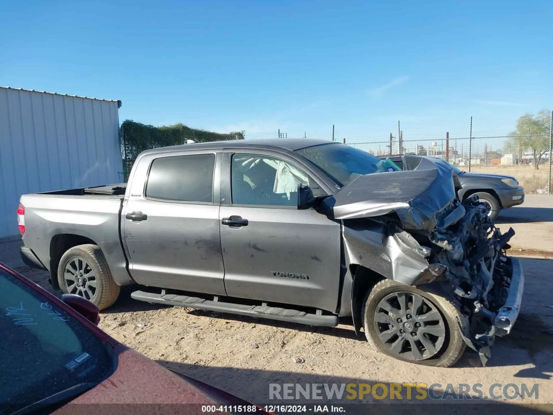 14 Photograph of a damaged car 5TFHY5F13MX038151 TOYOTA TUNDRA 2021