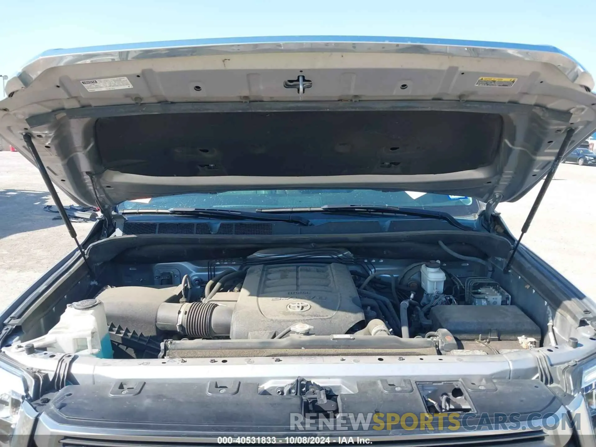 10 Photograph of a damaged car 5TFHY5F13MX983410 TOYOTA TUNDRA 2021