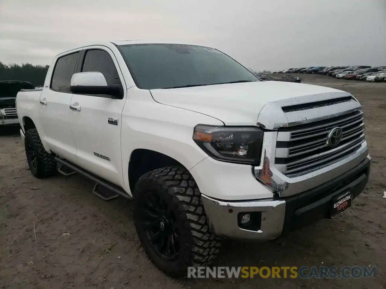 1 Photograph of a damaged car 5TFHY5F14MX994951 TOYOTA TUNDRA 2021