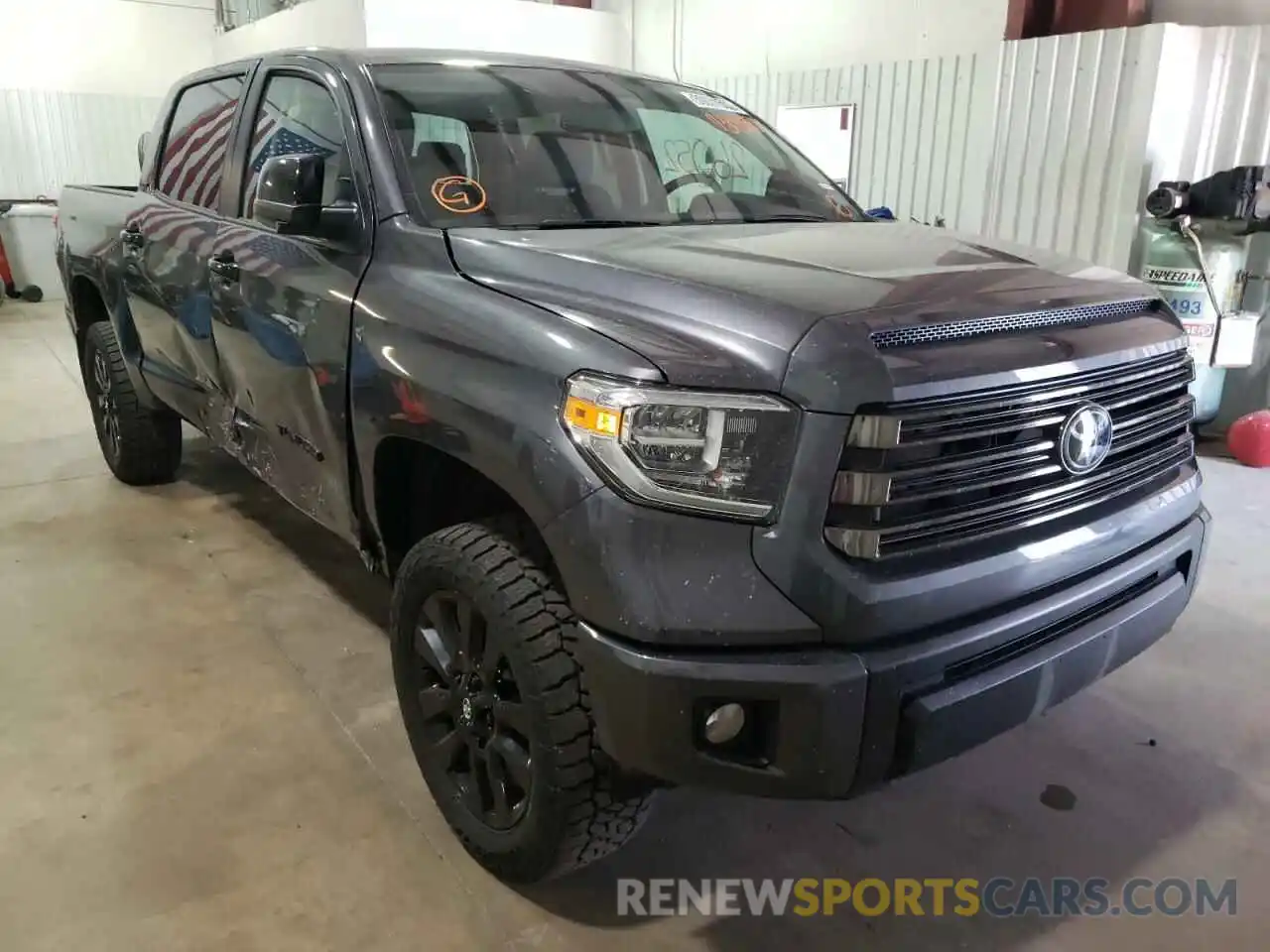 1 Photograph of a damaged car 5TFHY5F15MX038880 TOYOTA TUNDRA 2021