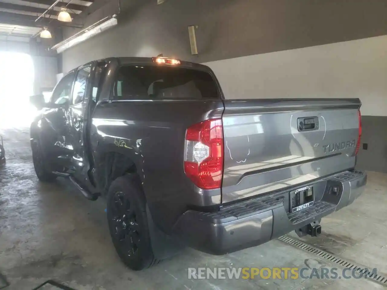 3 Photograph of a damaged car 5TFHY5F15MX040290 TOYOTA TUNDRA 2021