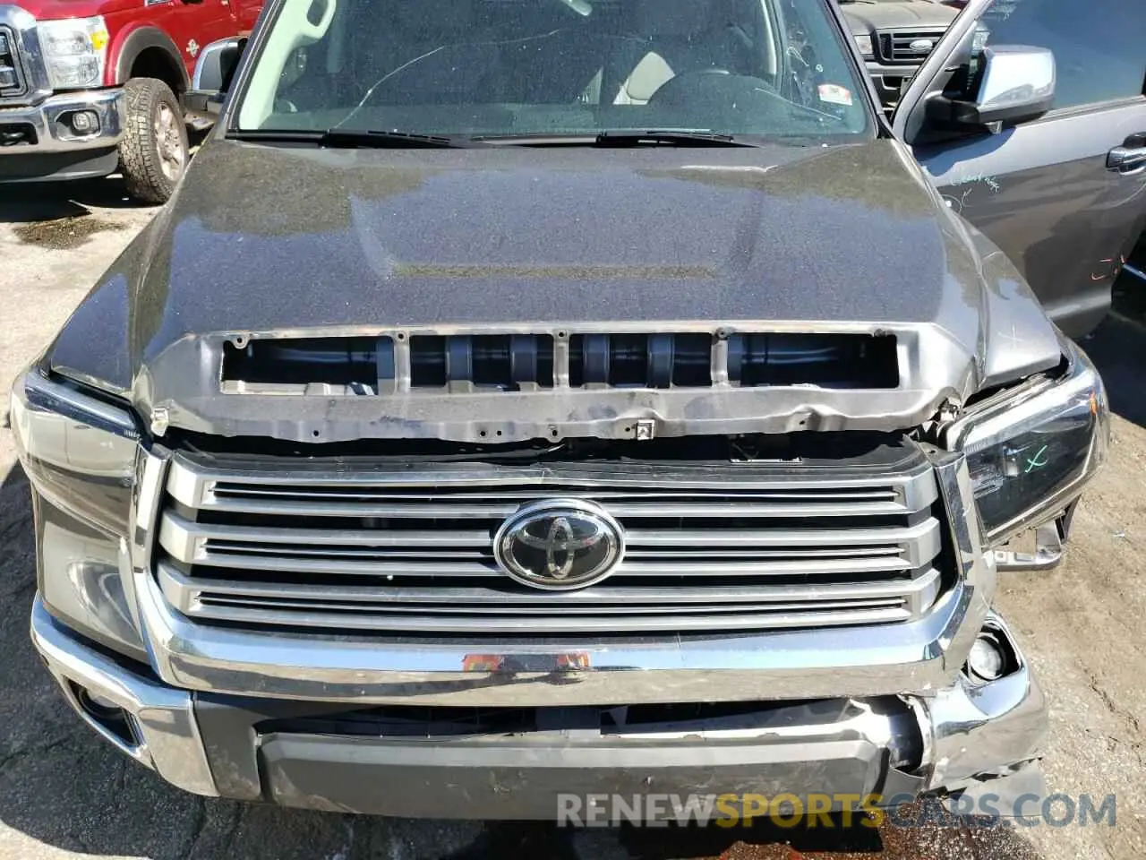 11 Photograph of a damaged car 5TFHY5F1XMX963381 TOYOTA TUNDRA 2021