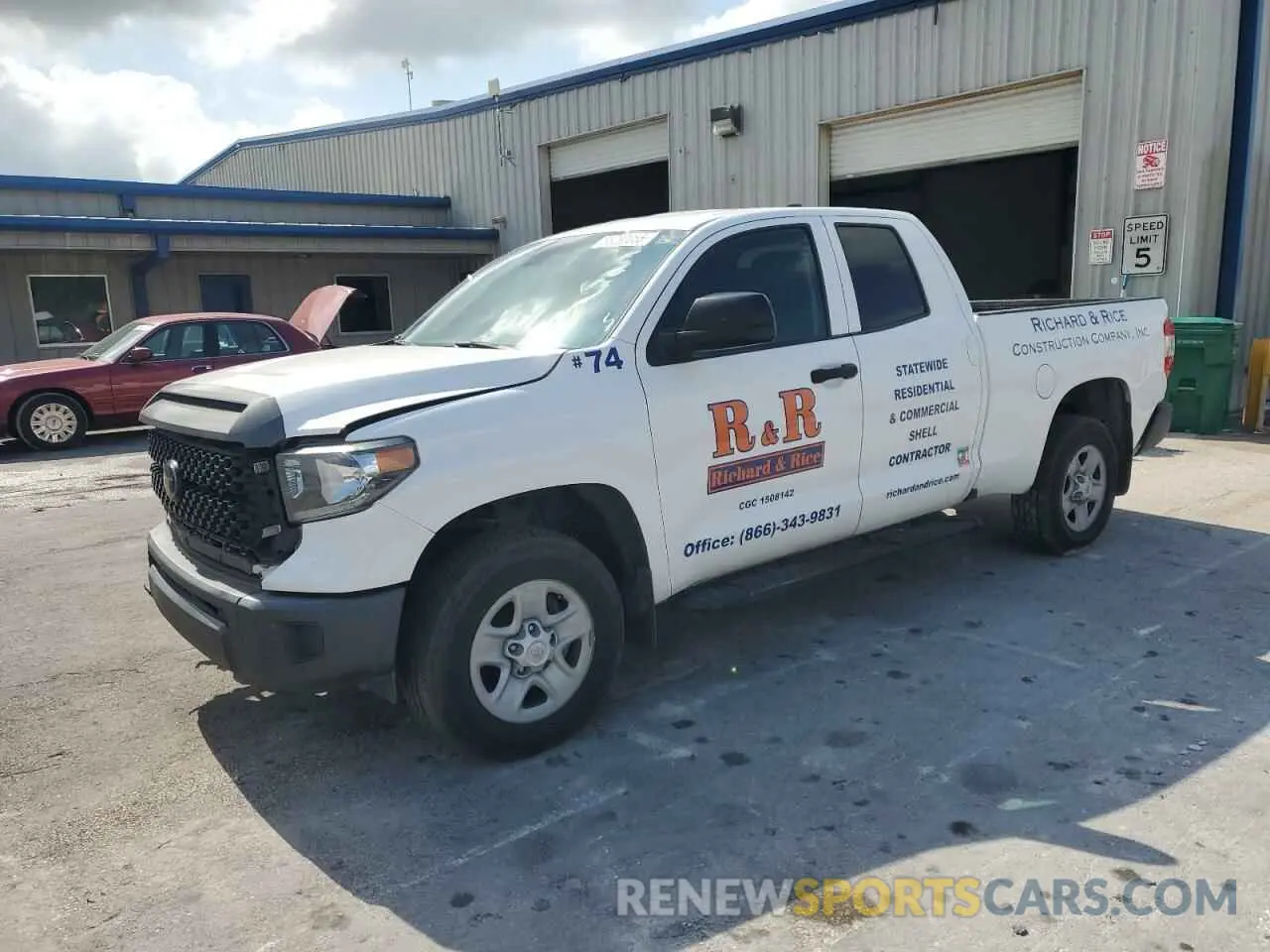 1 Photograph of a damaged car 5TFRY5F10MX279251 TOYOTA TUNDRA 2021