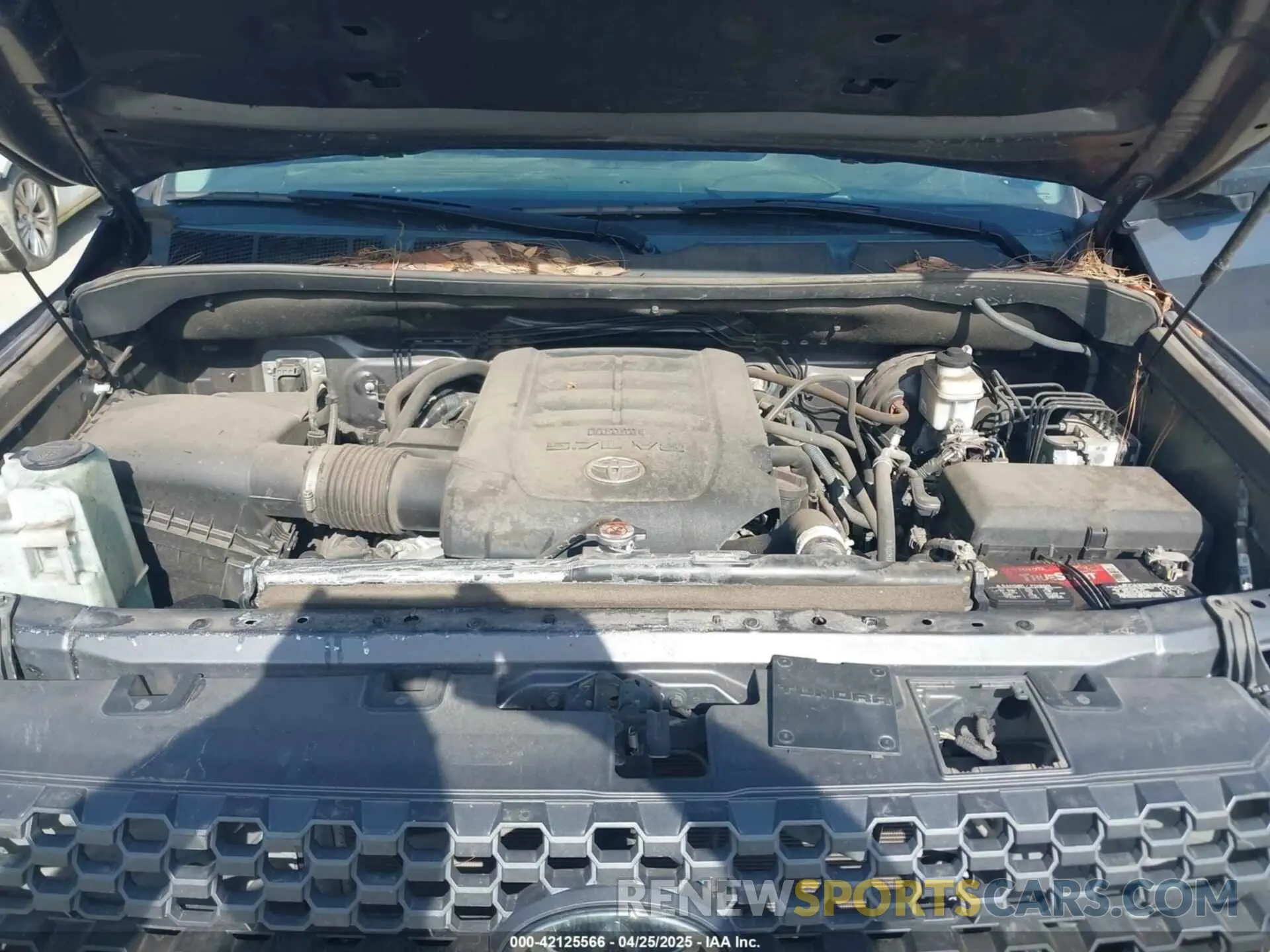 10 Photograph of a damaged car 5TFRY5F12MX287156 TOYOTA TUNDRA 2021