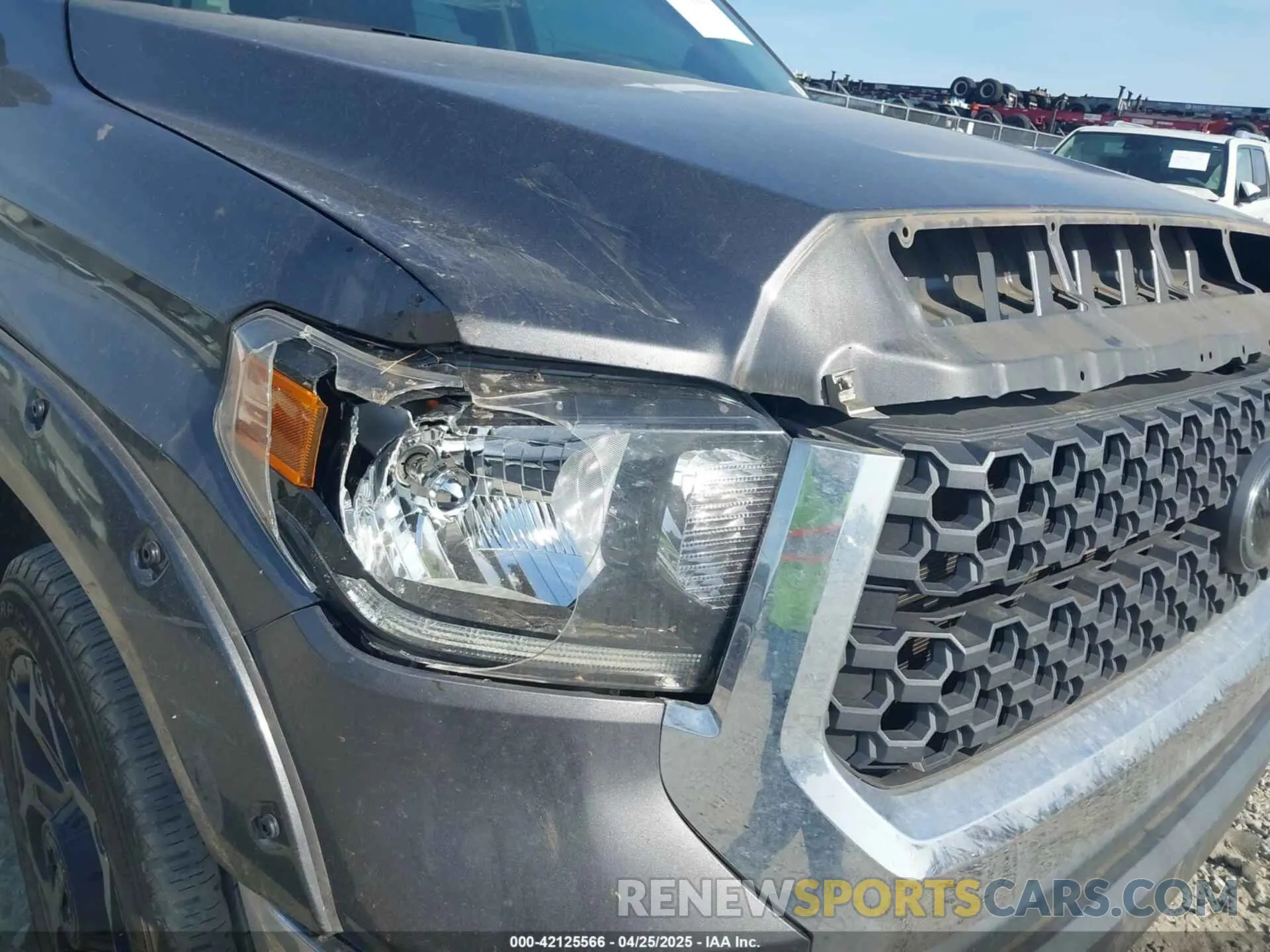 6 Photograph of a damaged car 5TFRY5F12MX287156 TOYOTA TUNDRA 2021