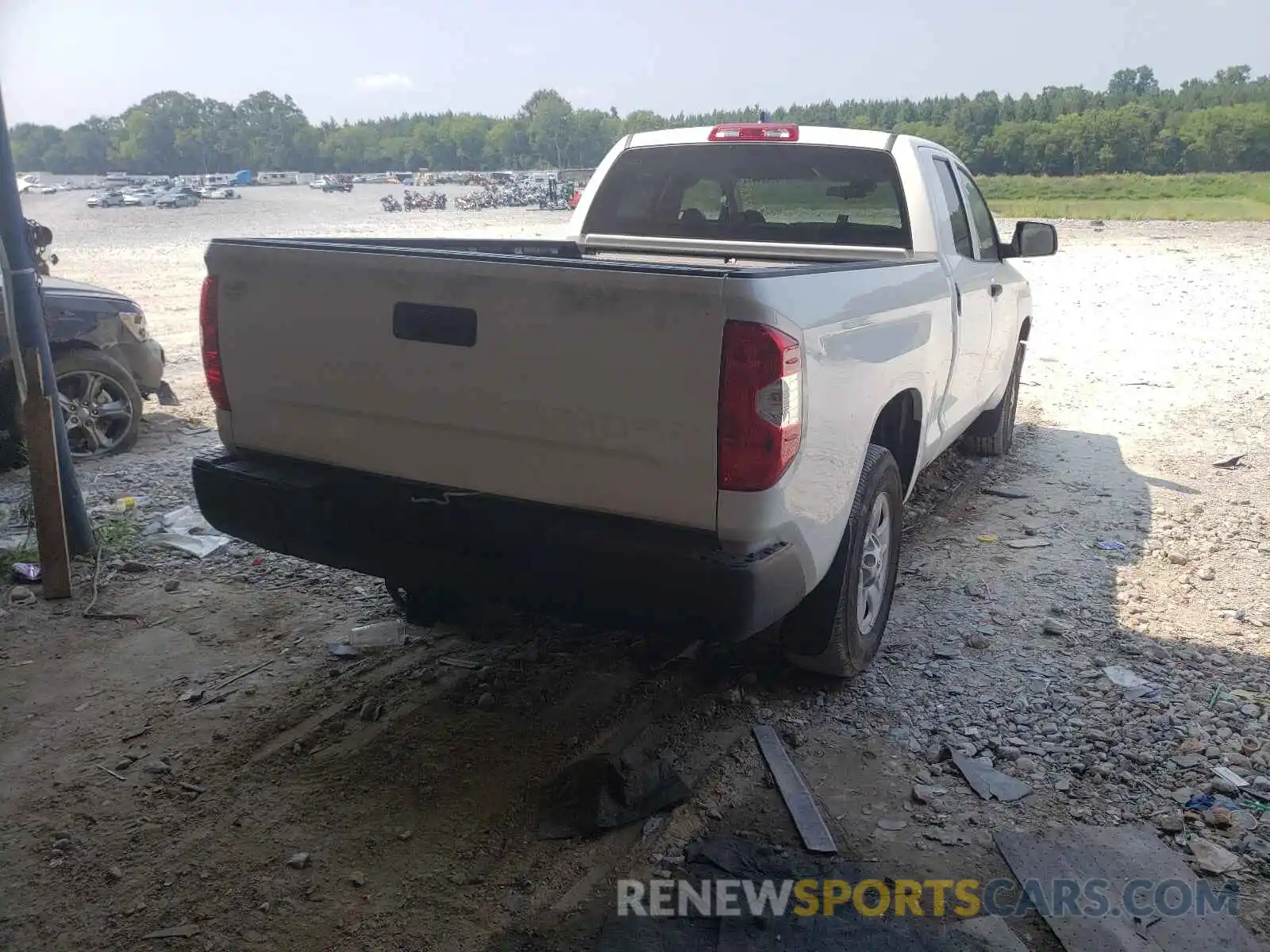 4 Photograph of a damaged car 5TFRY5F13MX279325 TOYOTA TUNDRA 2021