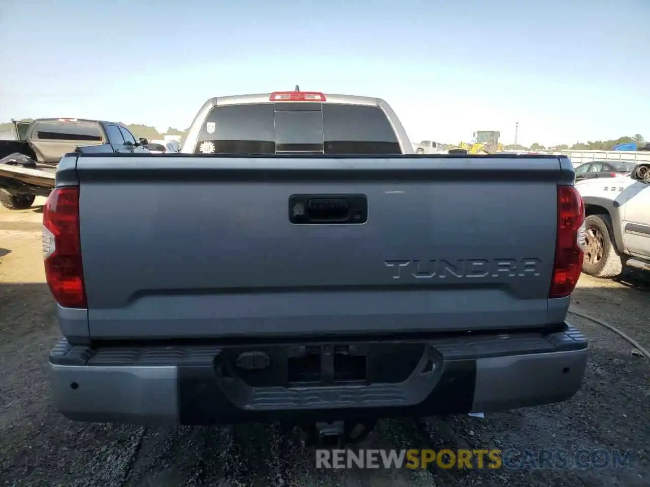 6 Photograph of a damaged car 5TFRY5F15MX280749 TOYOTA TUNDRA 2021