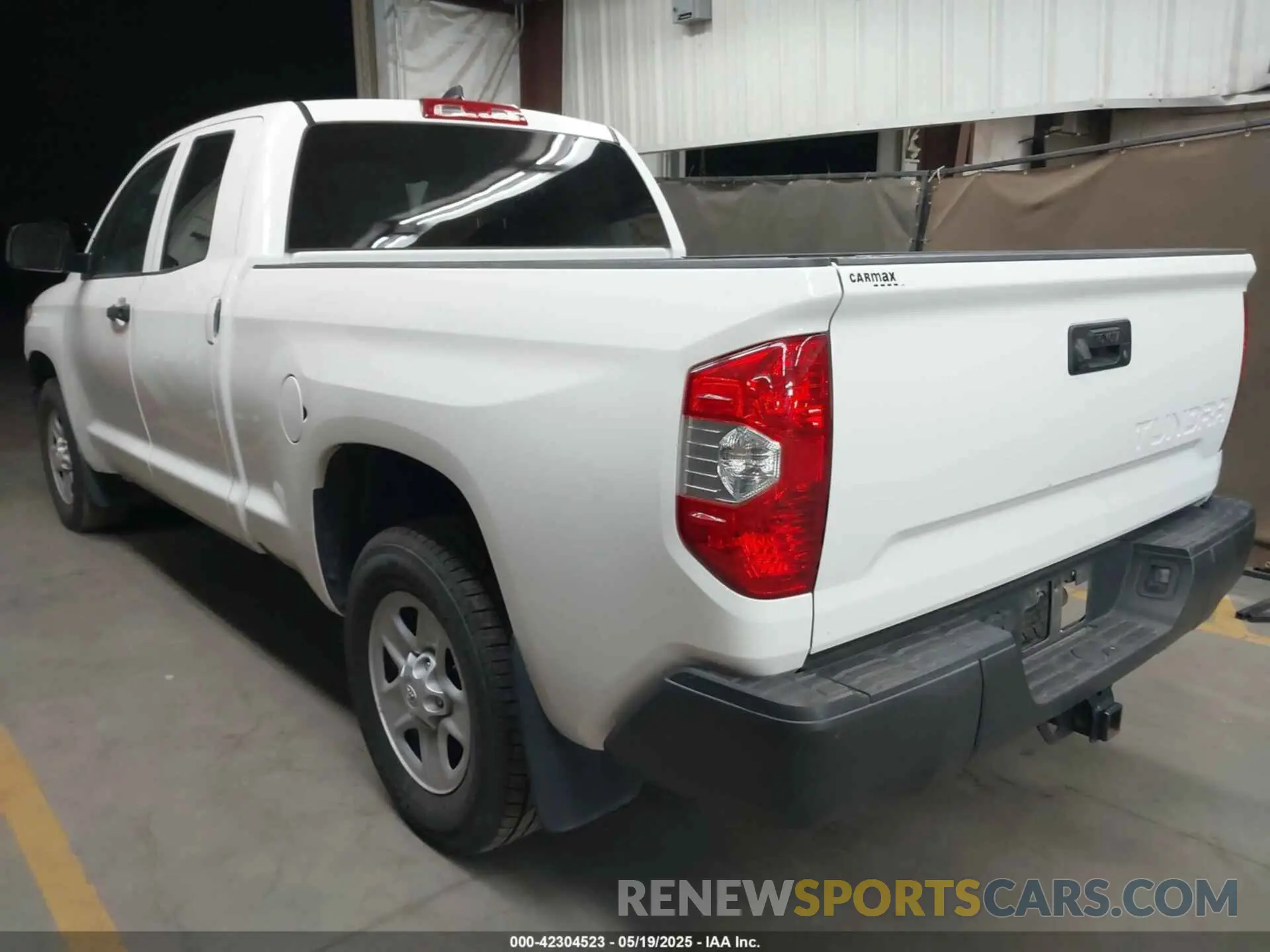 3 Photograph of a damaged car 5TFRY5F16MX289895 TOYOTA TUNDRA 2021