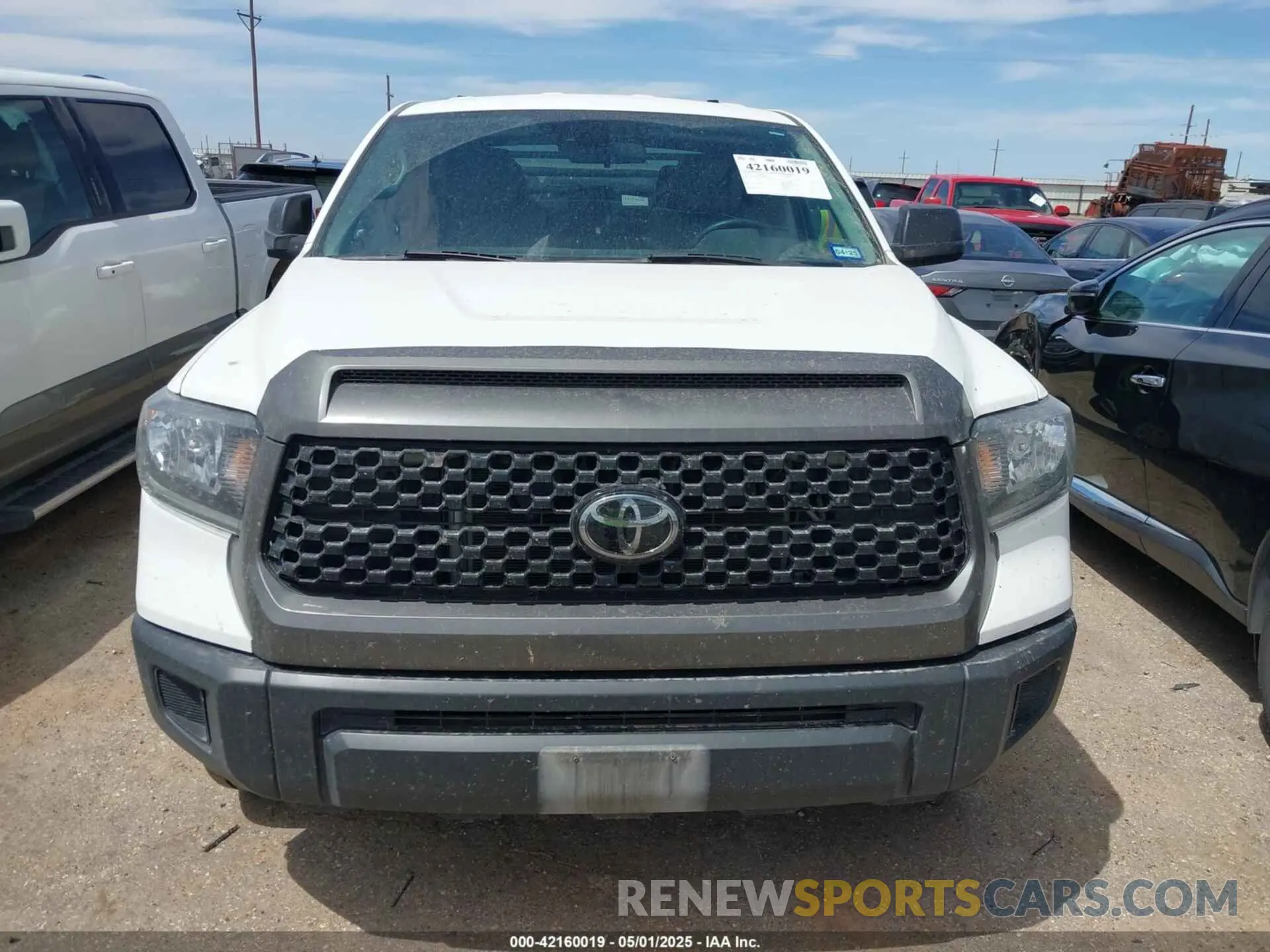 13 Photograph of a damaged car 5TFRY5F17MX282597 TOYOTA TUNDRA 2021