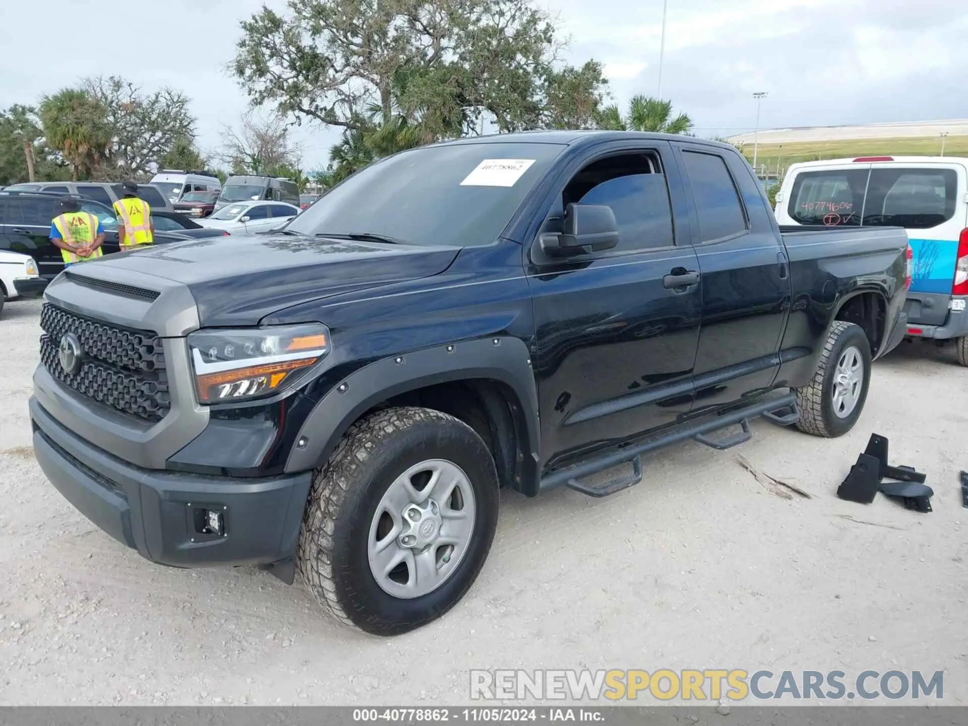2 Photograph of a damaged car 5TFRY5F17MX290361 TOYOTA TUNDRA 2021