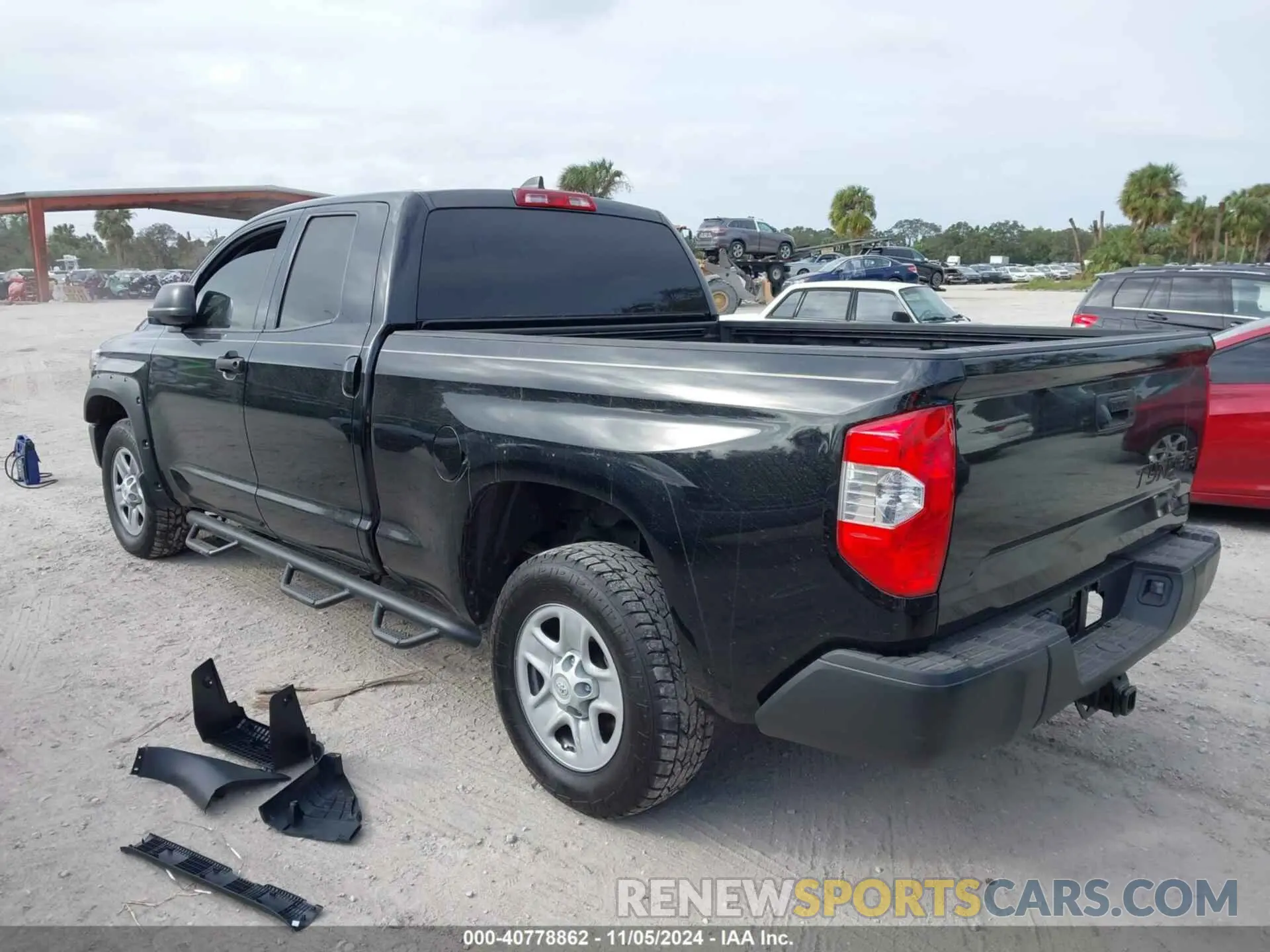 3 Photograph of a damaged car 5TFRY5F17MX290361 TOYOTA TUNDRA 2021