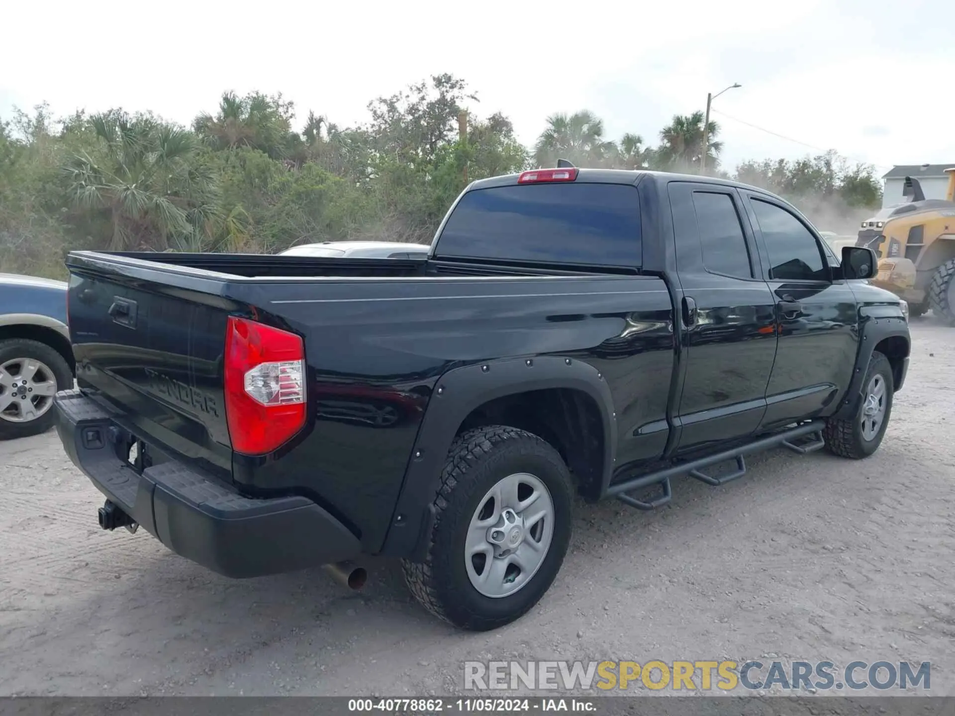 4 Photograph of a damaged car 5TFRY5F17MX290361 TOYOTA TUNDRA 2021