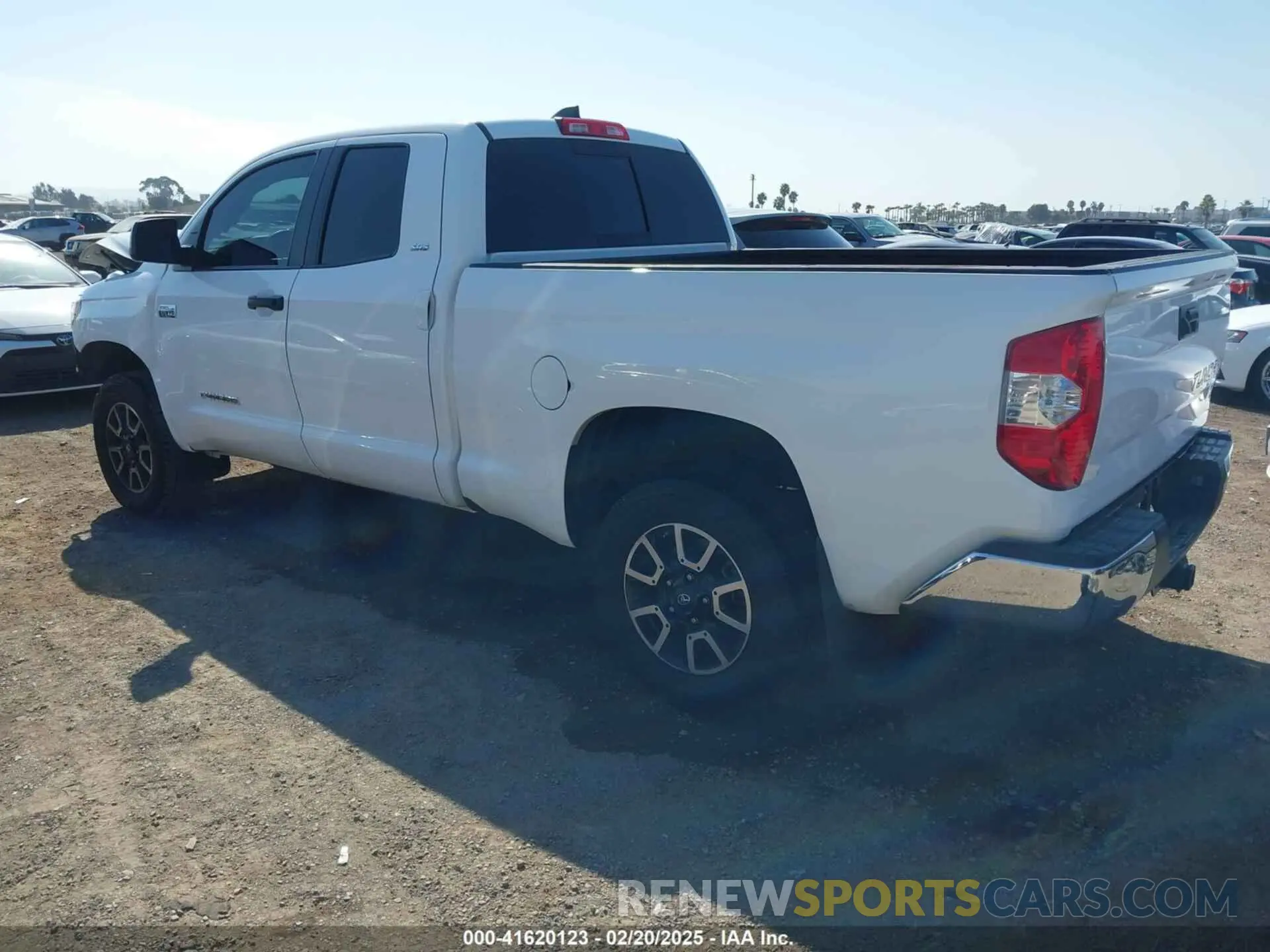 3 Photograph of a damaged car 5TFRY5F19MX293763 TOYOTA TUNDRA 2021