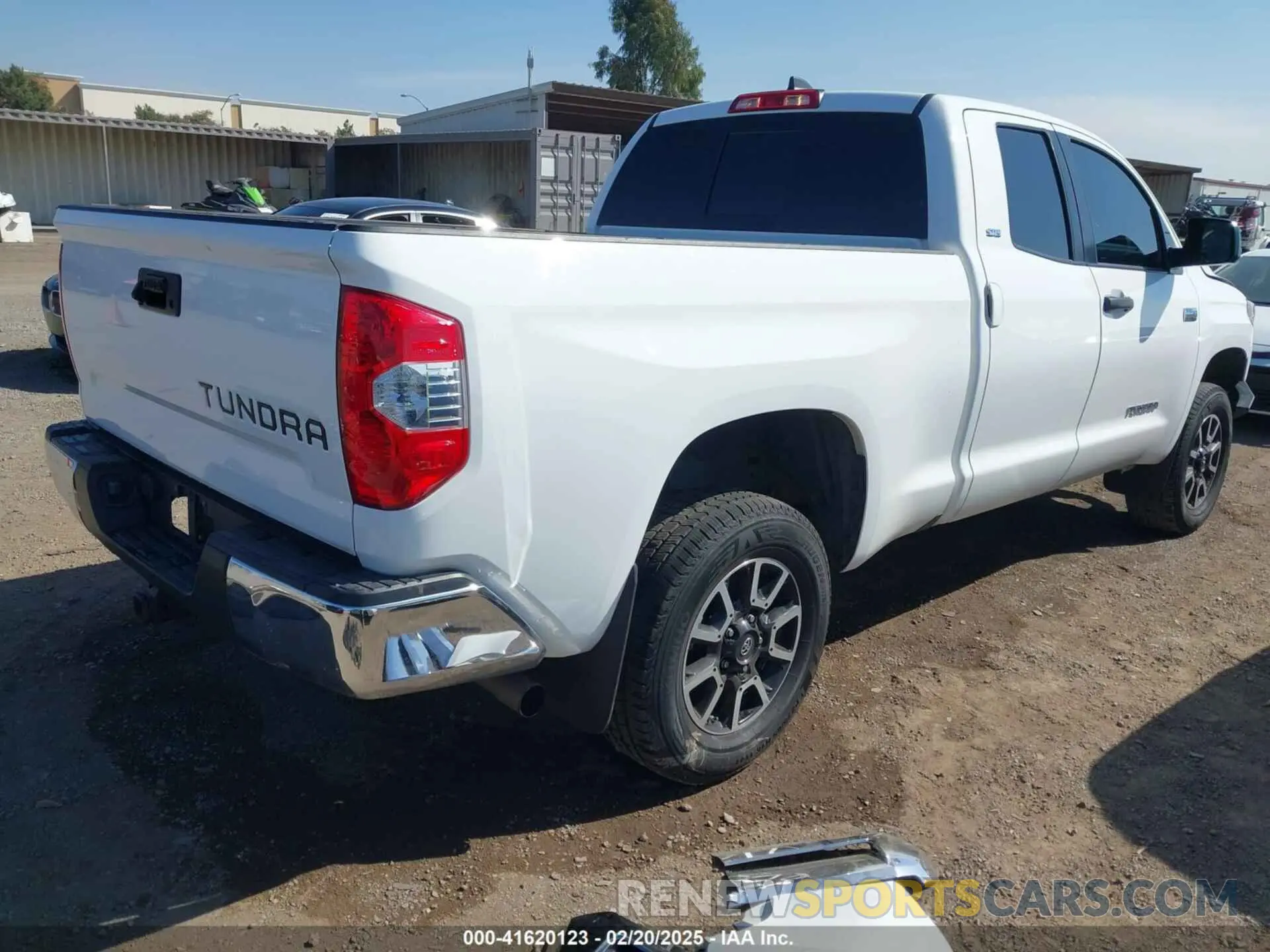 4 Photograph of a damaged car 5TFRY5F19MX293763 TOYOTA TUNDRA 2021
