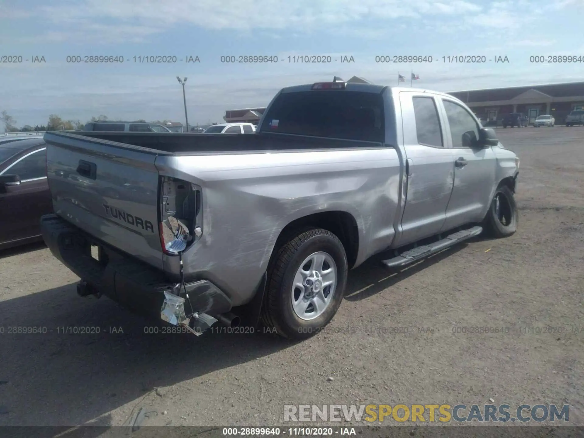 4 Photograph of a damaged car 5TFRY5F1XMX275594 TOYOTA TUNDRA 2021