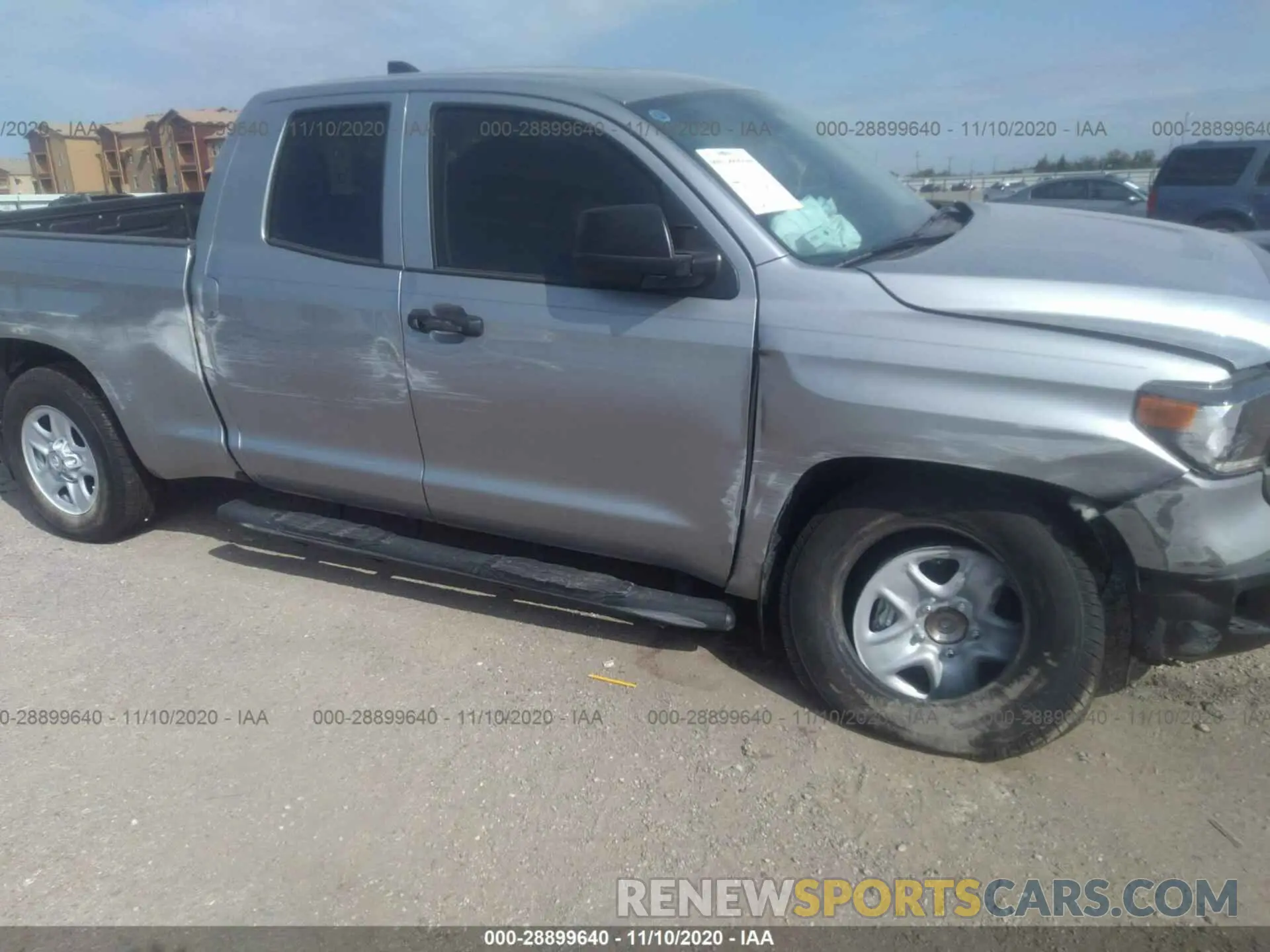 6 Photograph of a damaged car 5TFRY5F1XMX275594 TOYOTA TUNDRA 2021