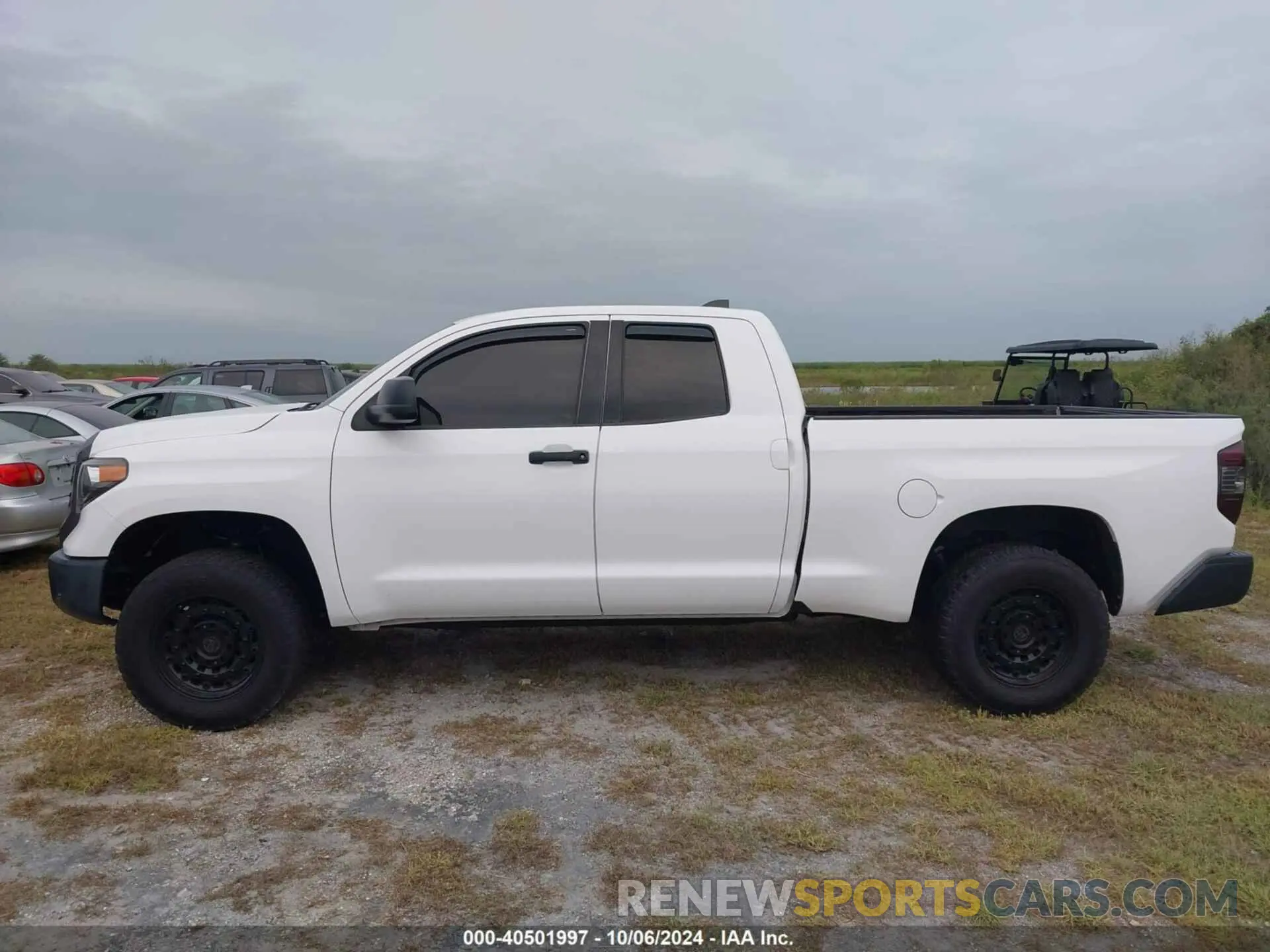 6 Photograph of a damaged car 5TFRY5F1XMX279547 TOYOTA TUNDRA 2021