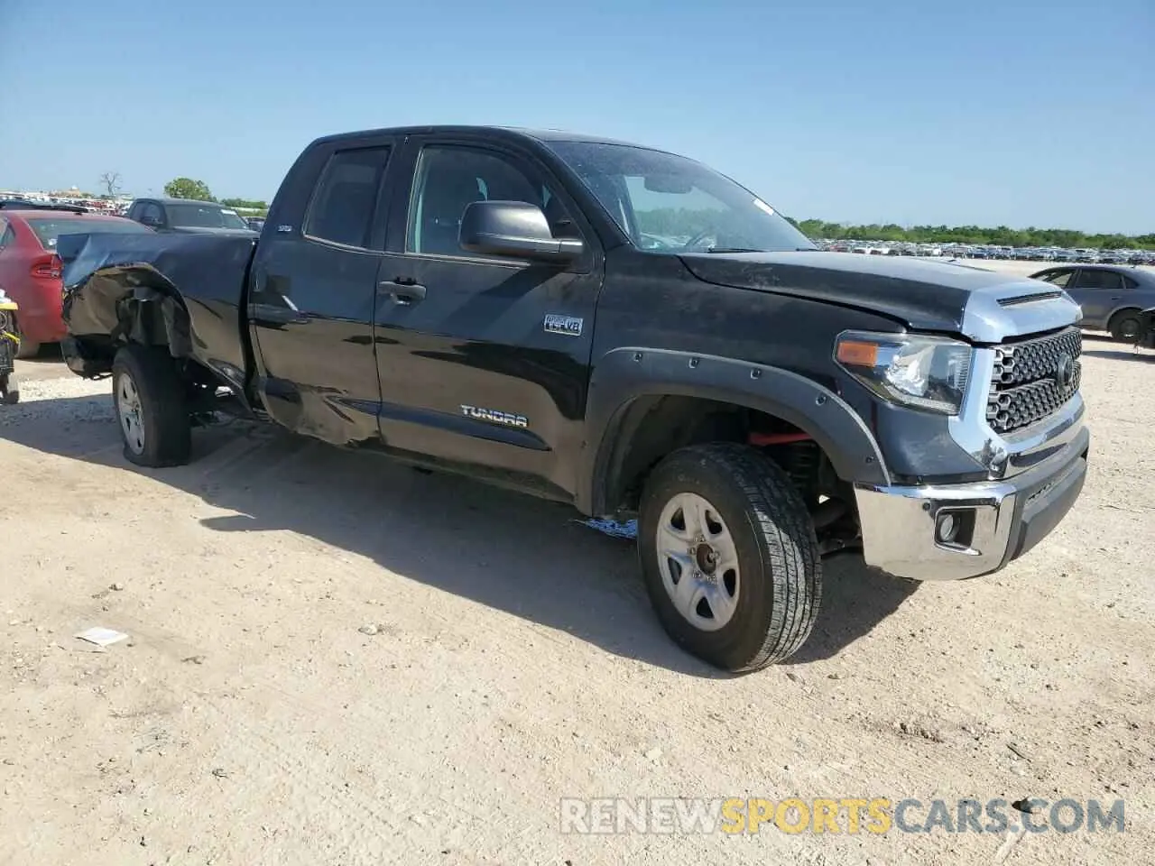 4 Photograph of a damaged car 5TFRY5F1XMX291908 TOYOTA TUNDRA 2021