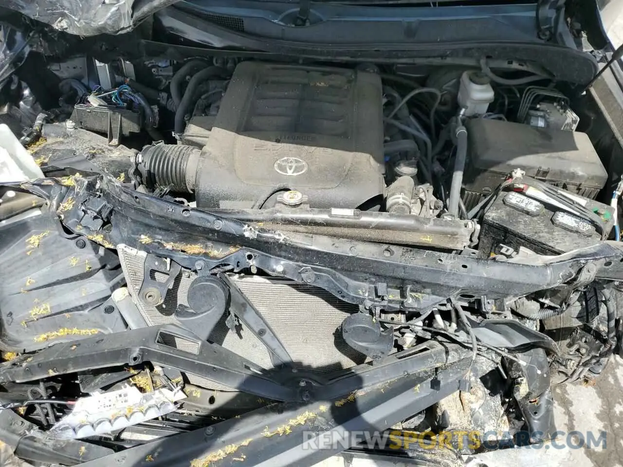 11 Photograph of a damaged car 5TFRY5F1XMX294503 TOYOTA TUNDRA 2021