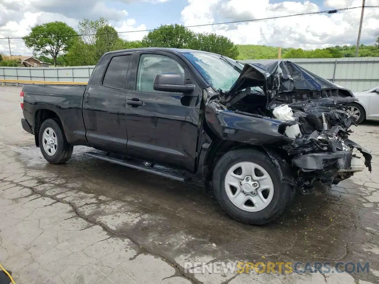 4 Photograph of a damaged car 5TFRY5F1XMX294503 TOYOTA TUNDRA 2021