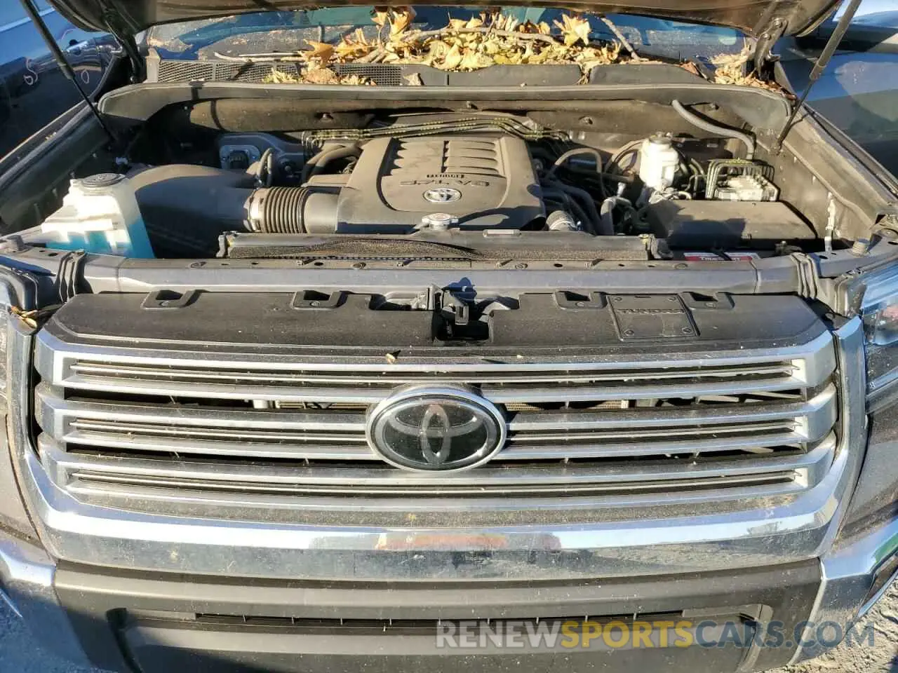 11 Photograph of a damaged car 5TFSY5F17MX295559 TOYOTA TUNDRA 2021