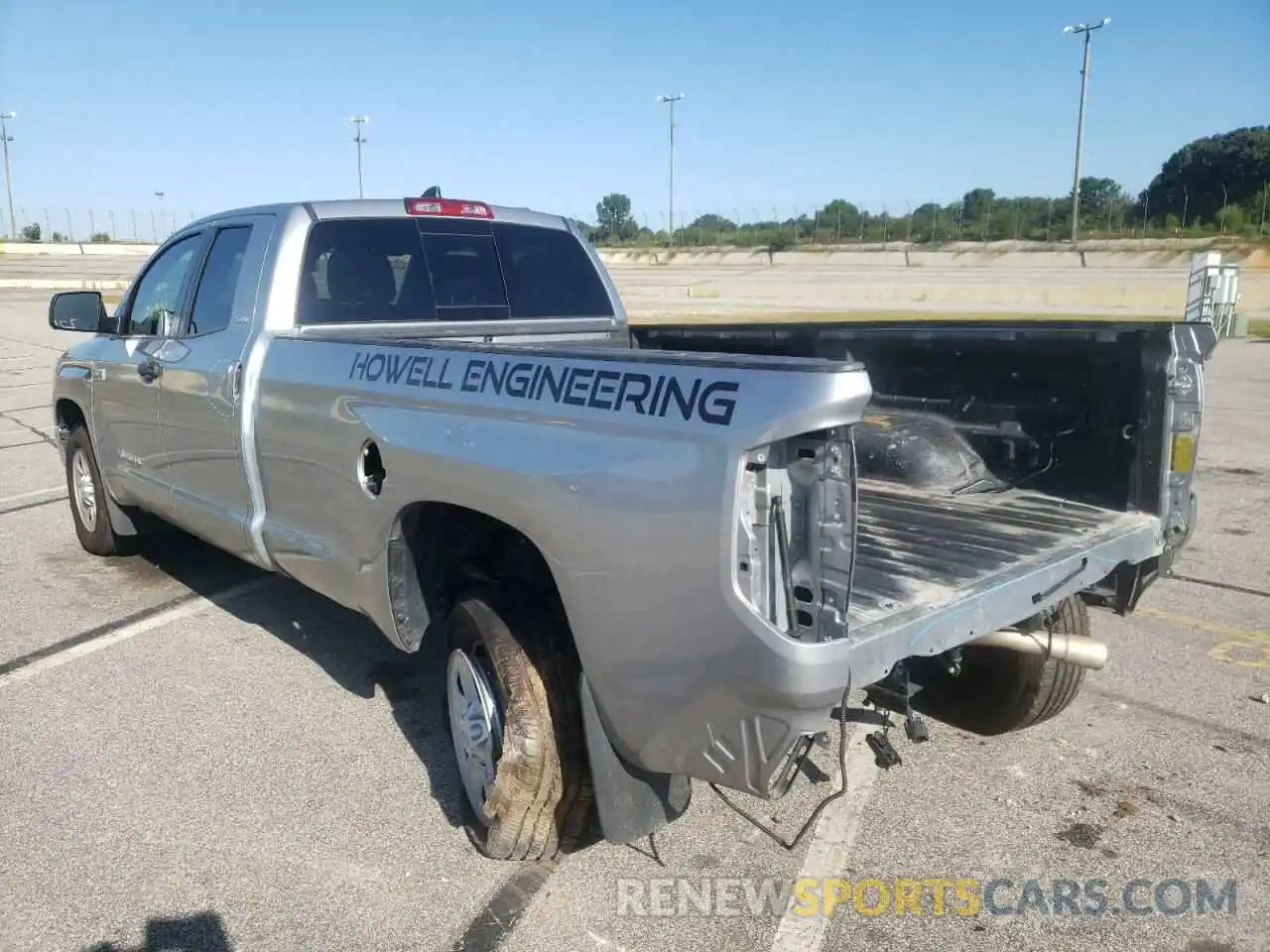 3 Photograph of a damaged car 5TFTY5F13MX011882 TOYOTA TUNDRA 2021