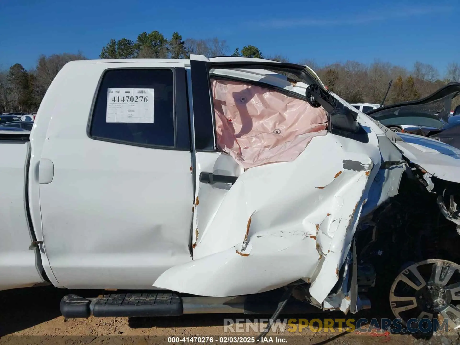 12 Photograph of a damaged car 5TFUY5F11MX011609 TOYOTA TUNDRA 2021