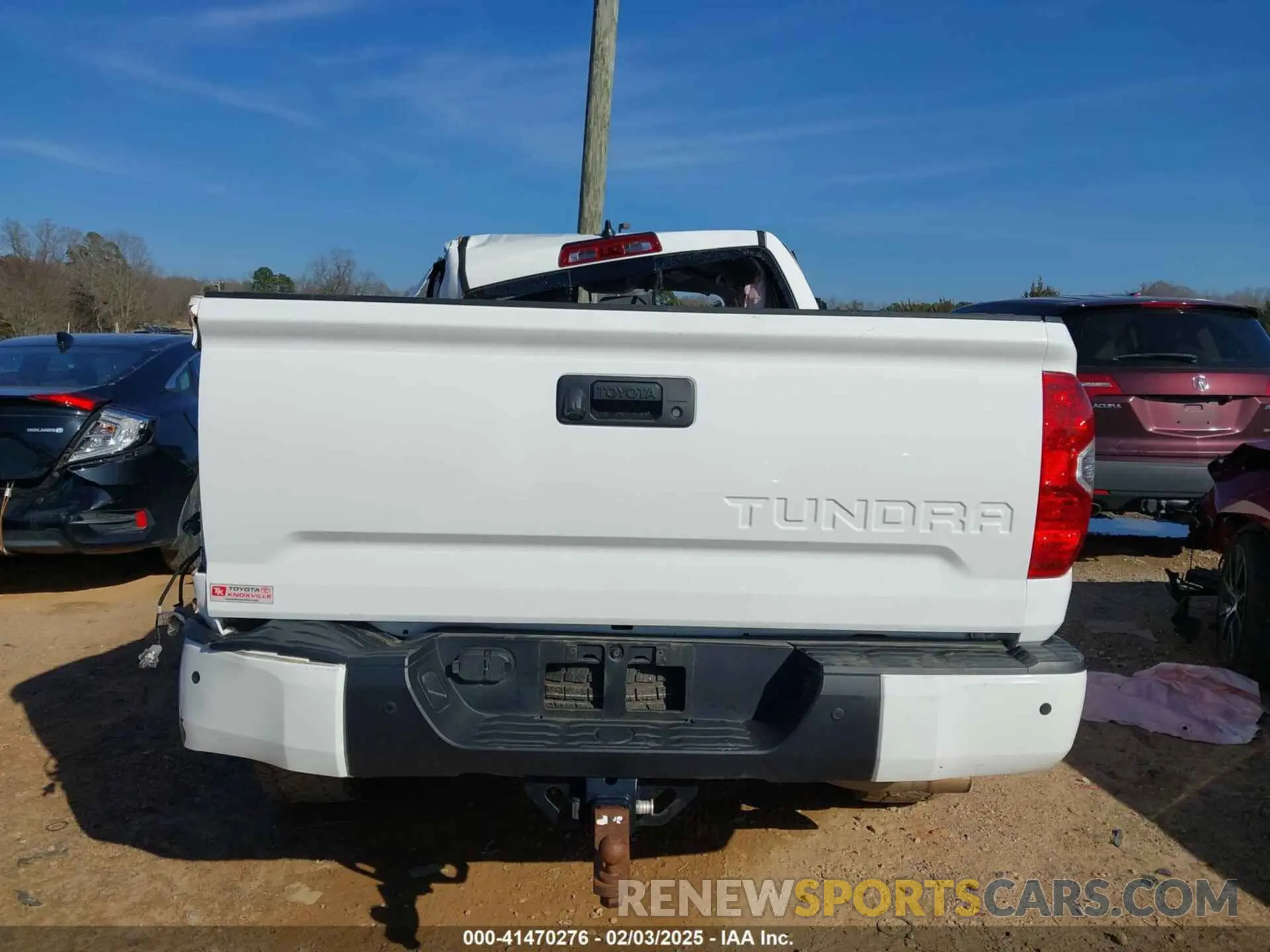 15 Photograph of a damaged car 5TFUY5F11MX011609 TOYOTA TUNDRA 2021