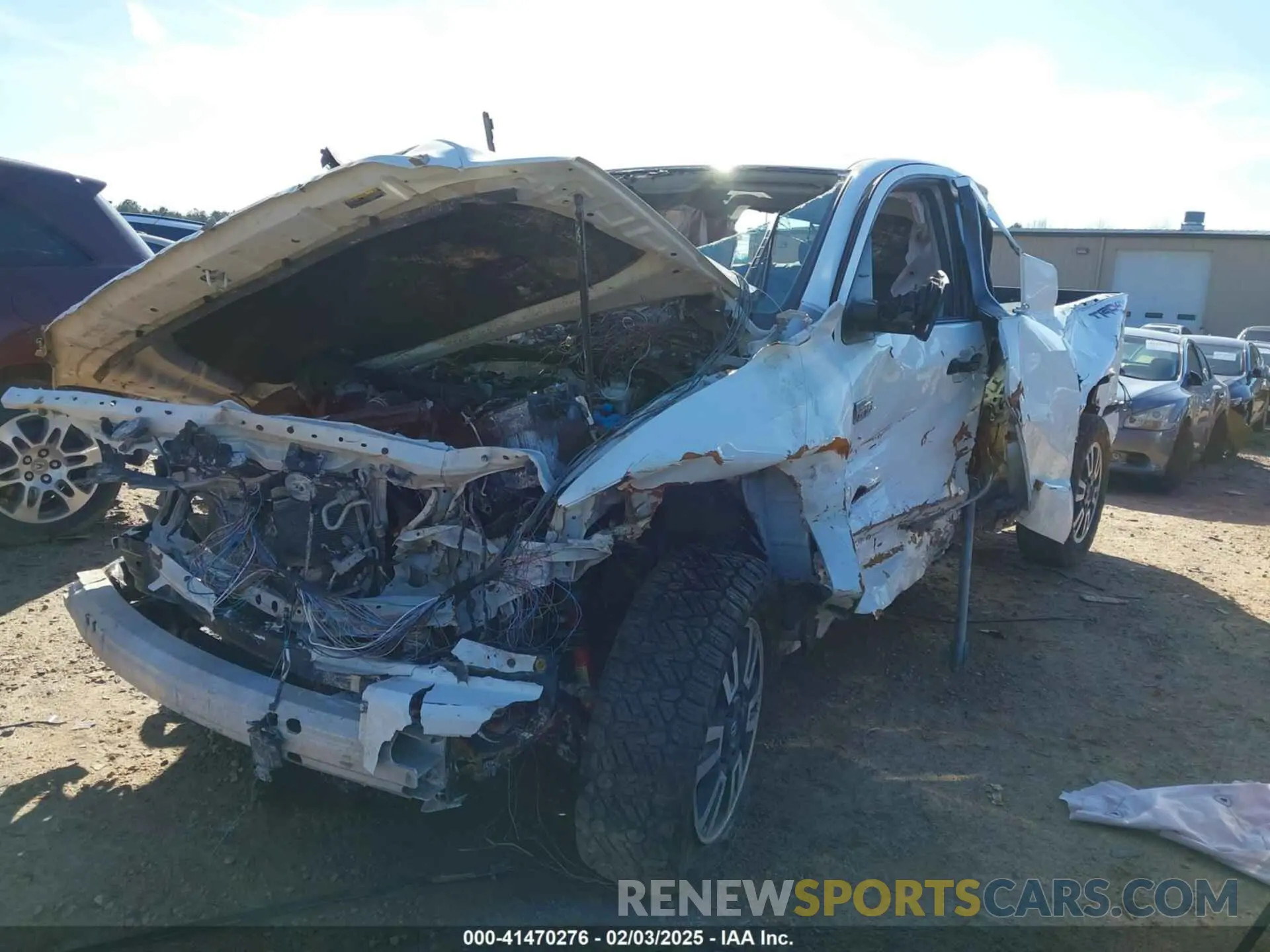 6 Photograph of a damaged car 5TFUY5F11MX011609 TOYOTA TUNDRA 2021