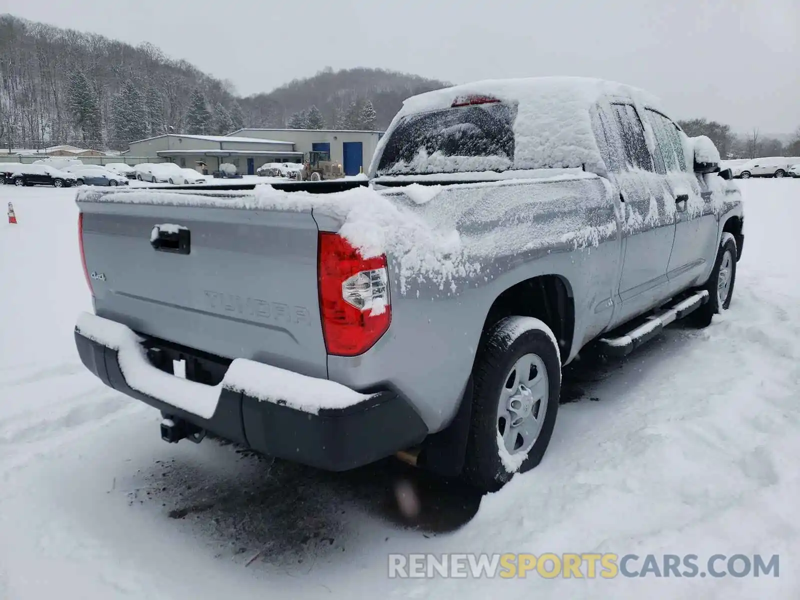 4 Photograph of a damaged car 5TFUY5F11MX963705 TOYOTA TUNDRA 2021