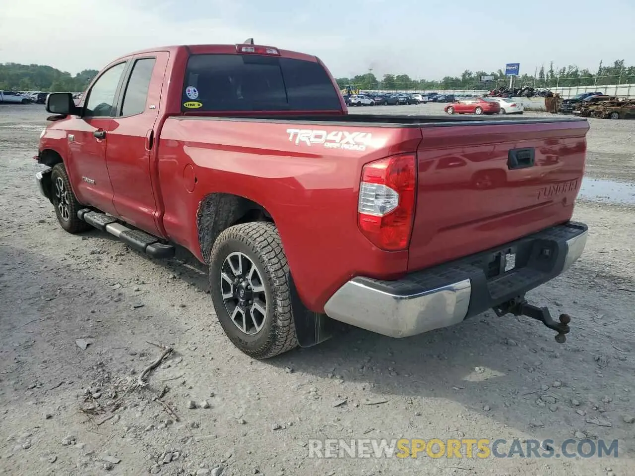 2 Photograph of a damaged car 5TFUY5F11MX971951 TOYOTA TUNDRA 2021