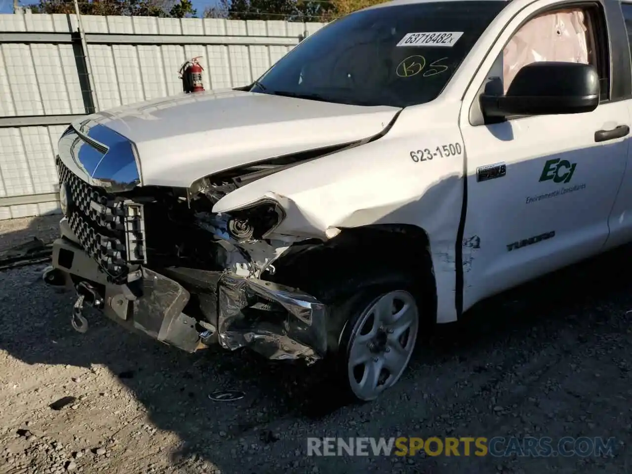 9 Photograph of a damaged car 5TFUY5F14MX019025 TOYOTA TUNDRA 2021