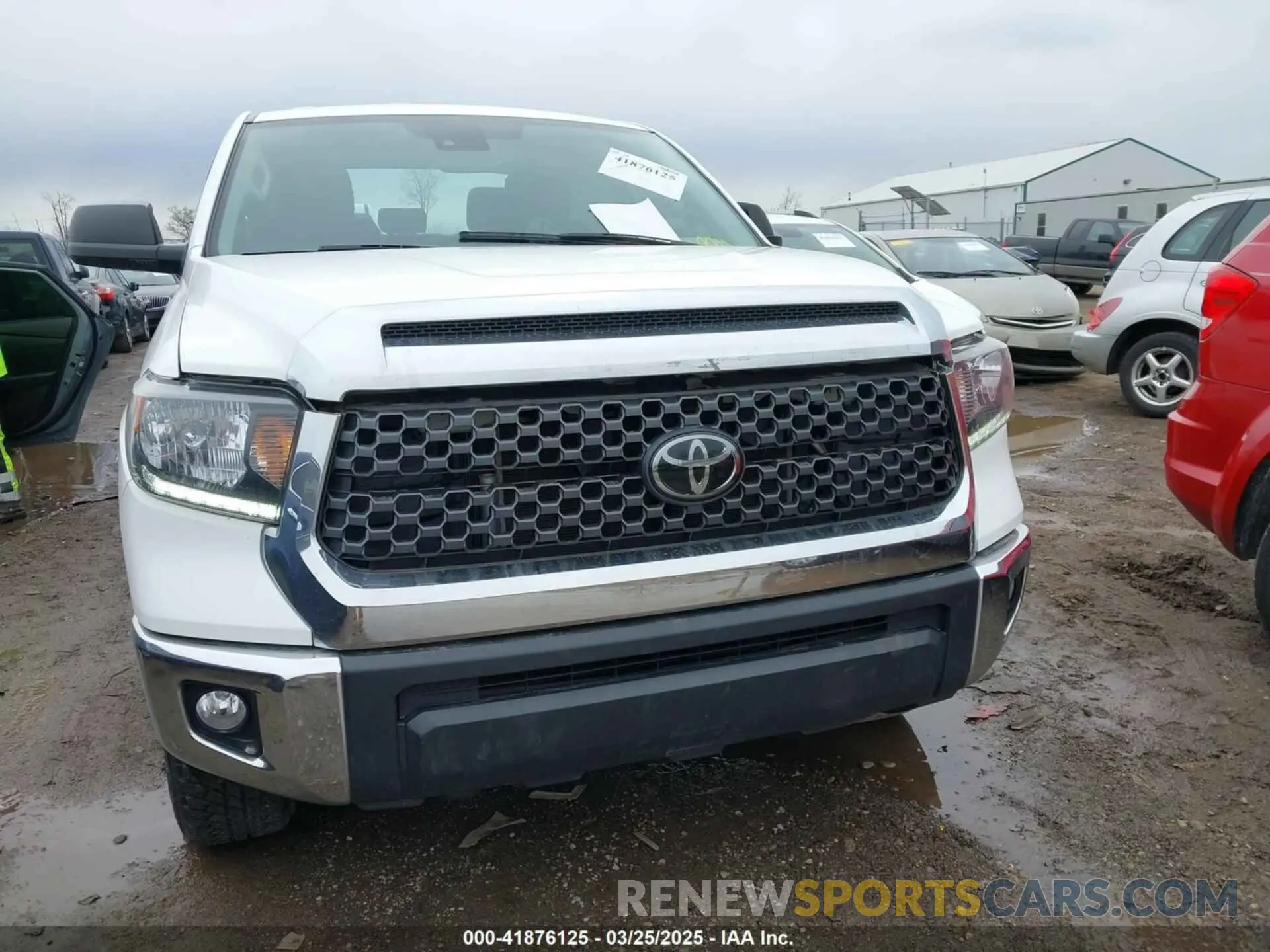 12 Photograph of a damaged car 5TFUY5F14MX032602 TOYOTA TUNDRA 2021