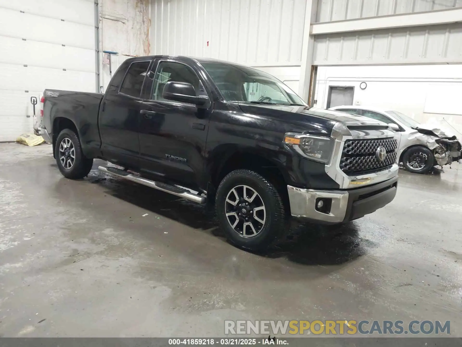 1 Photograph of a damaged car 5TFUY5F14MX976285 TOYOTA TUNDRA 2021