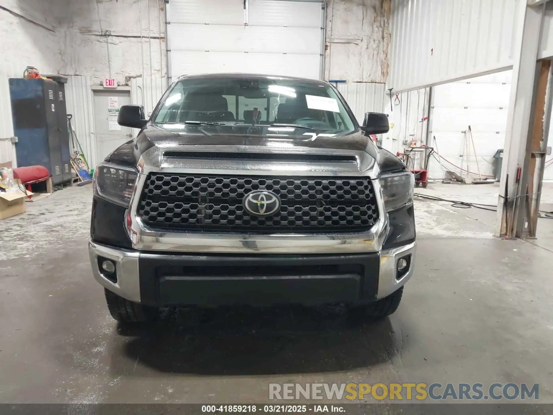 12 Photograph of a damaged car 5TFUY5F14MX976285 TOYOTA TUNDRA 2021