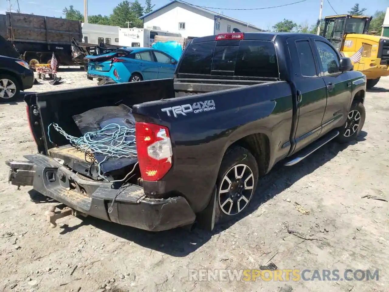 4 Photograph of a damaged car 5TFUY5F15MX966462 TOYOTA TUNDRA 2021