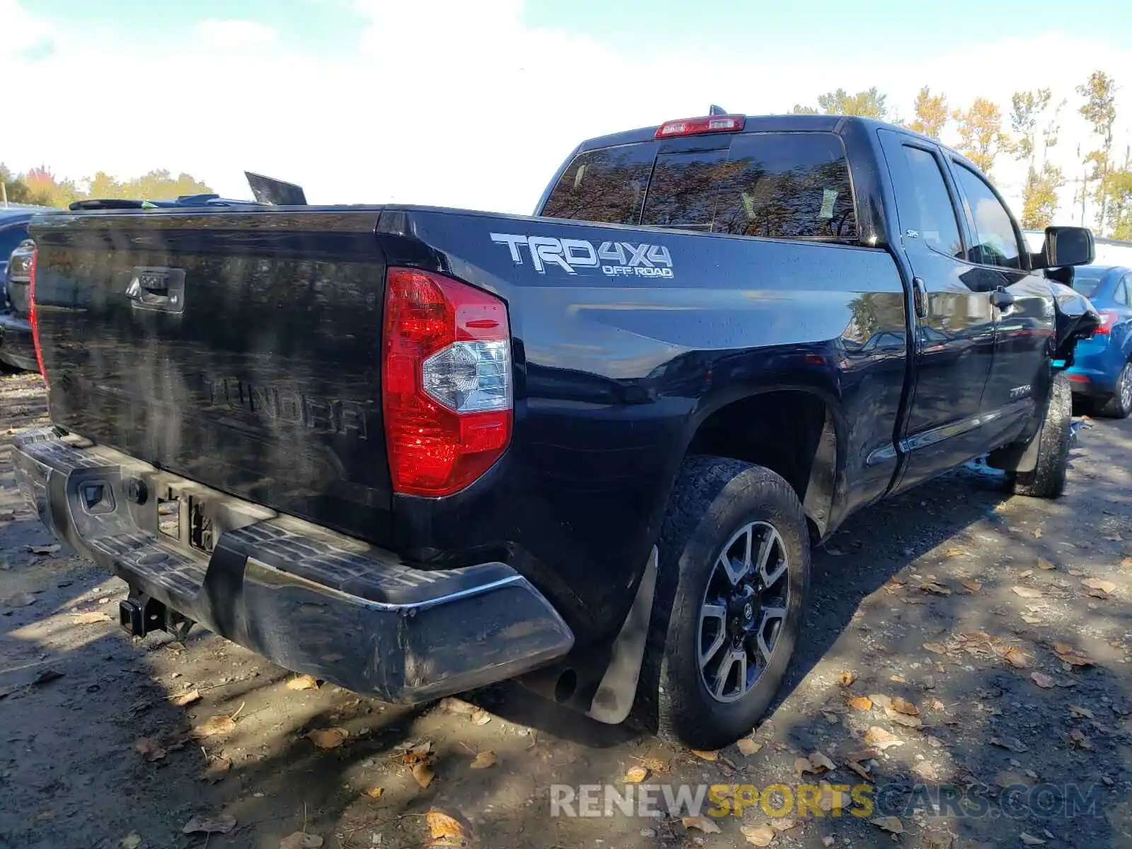 4 Photograph of a damaged car 5TFUY5F15MX978918 TOYOTA TUNDRA 2021