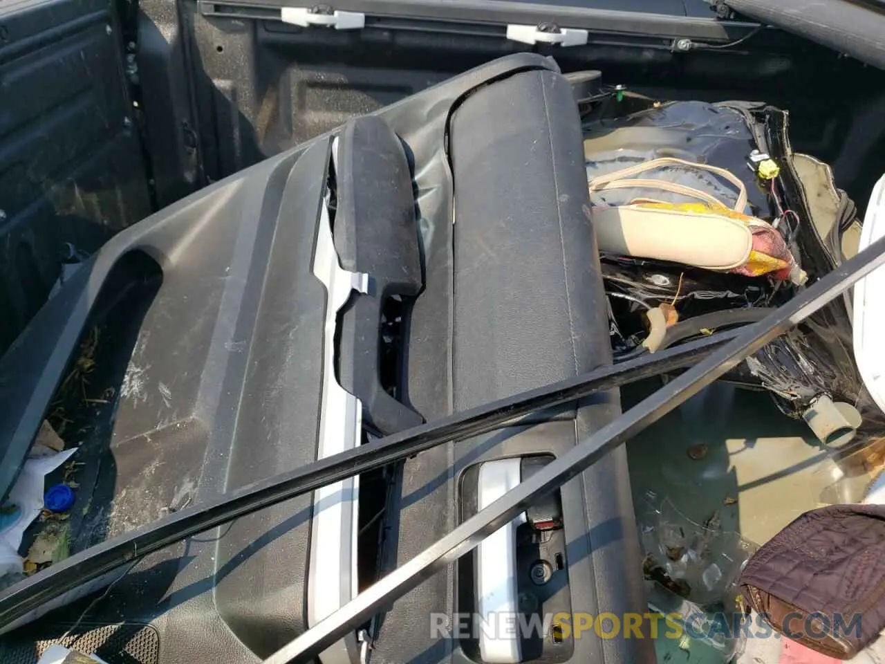 12 Photograph of a damaged car 5TFUY5F17MX027846 TOYOTA TUNDRA 2021