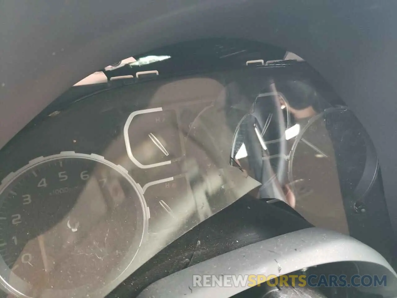 9 Photograph of a damaged car 5TFUY5F17MX027846 TOYOTA TUNDRA 2021