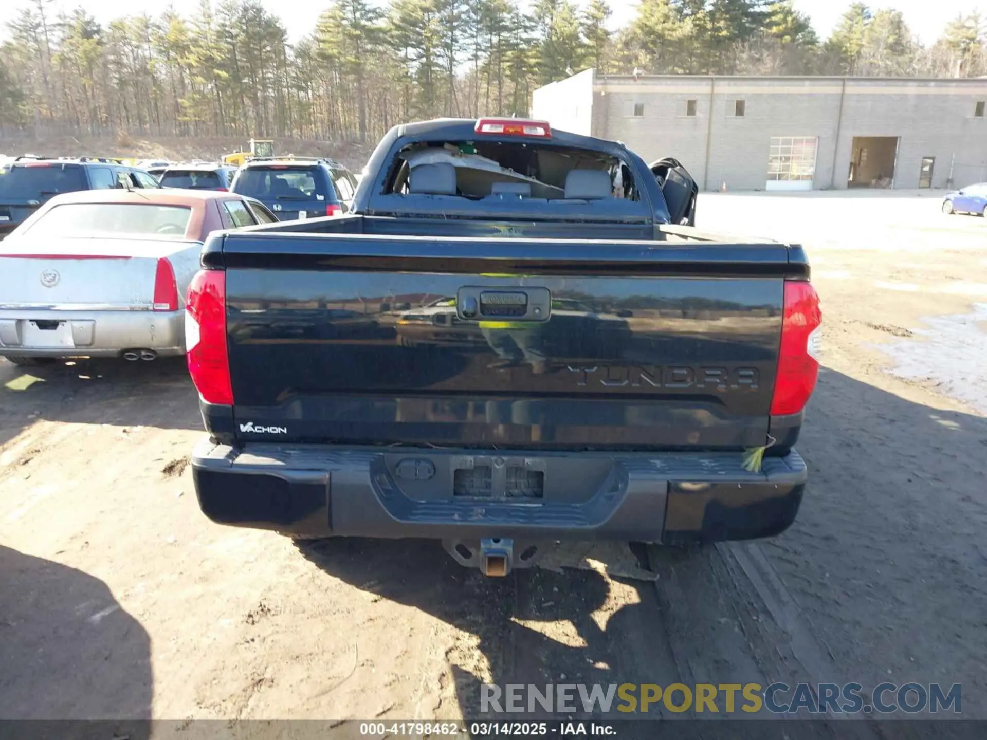 15 Photograph of a damaged car 5TFUY5F17MX989323 TOYOTA TUNDRA 2021