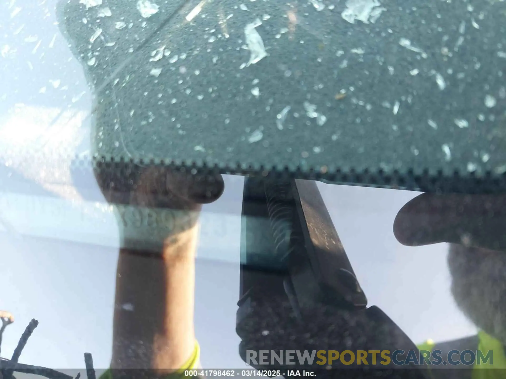 9 Photograph of a damaged car 5TFUY5F17MX989323 TOYOTA TUNDRA 2021