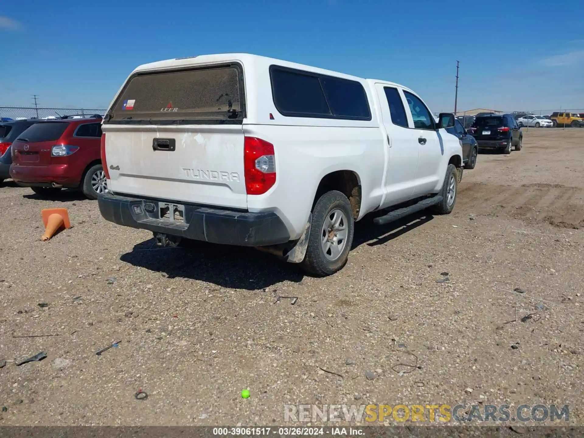 4 Photograph of a damaged car 5TFUY5F19MX044101 TOYOTA TUNDRA 2021