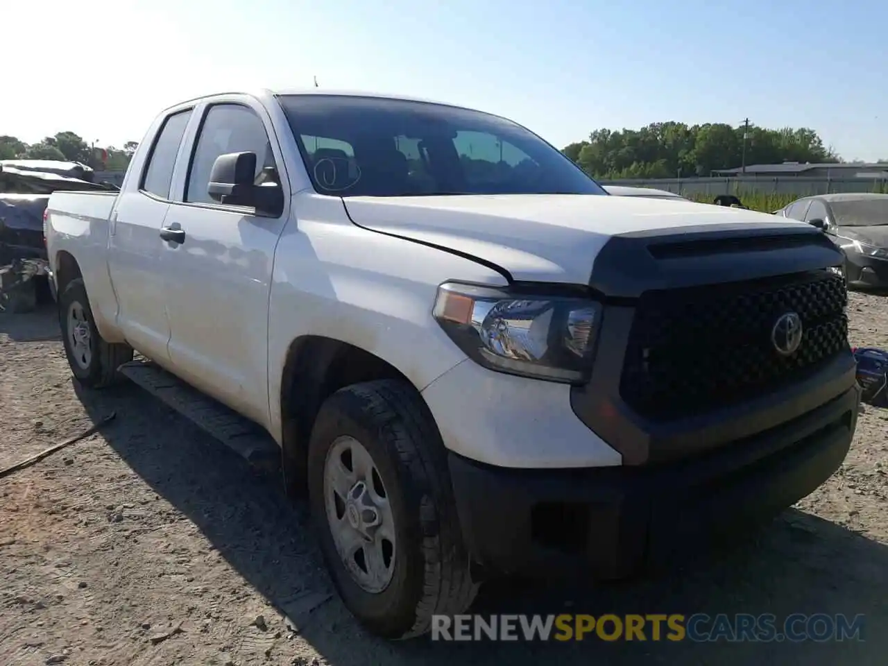 1 Photograph of a damaged car 5TFUY5F19MX999402 TOYOTA TUNDRA 2021